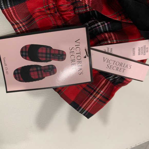Victoria secret slippers S 5/6 NEW with tags - Picture 6 of 7
